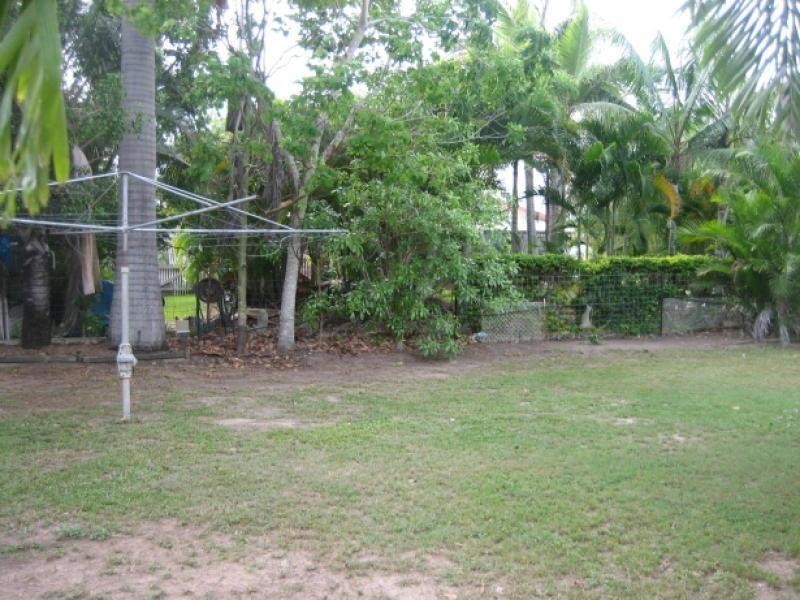 7 Samuel Court, Burdell QLD 4818