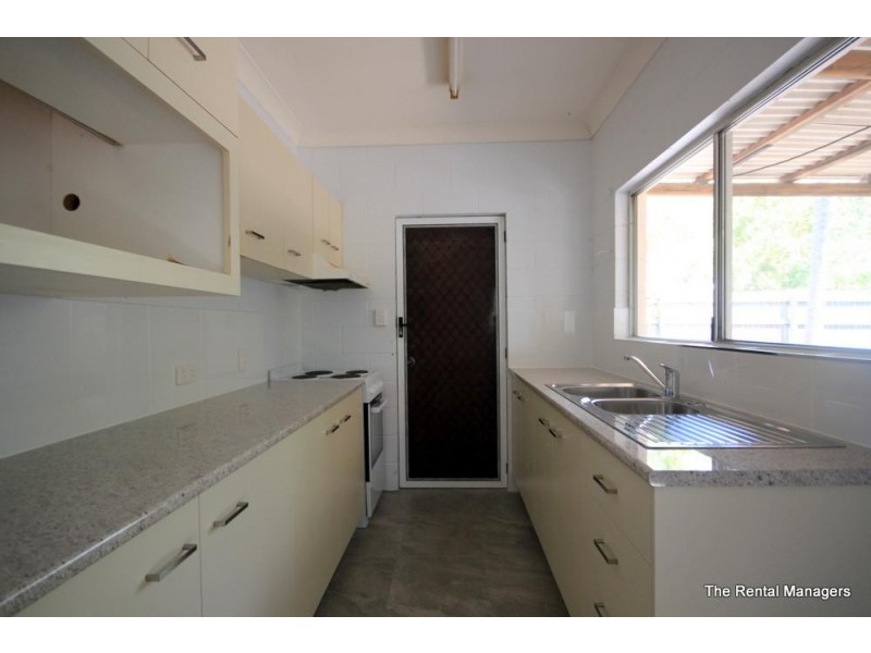 7 Samuel Court, Burdell QLD 4818