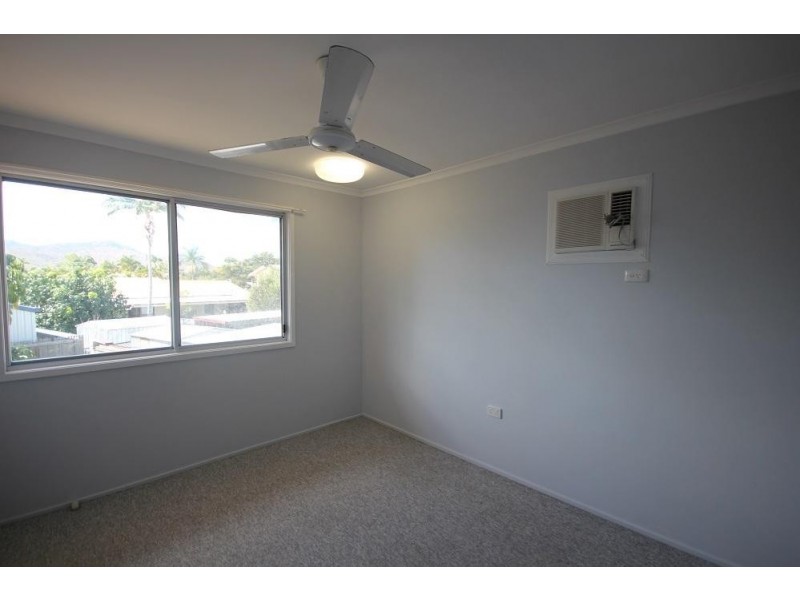 12 Neila Street, Kirwan QLD 4817