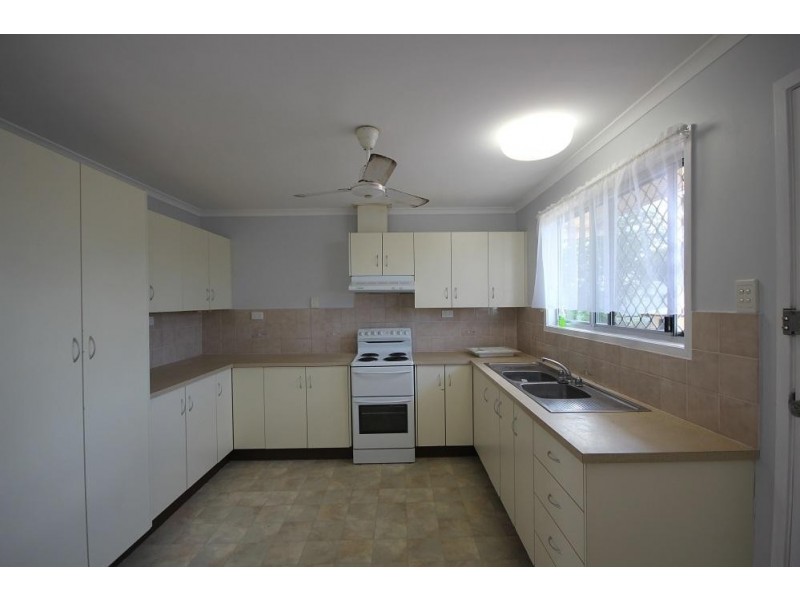 12 Neila Street, Kirwan QLD 4817