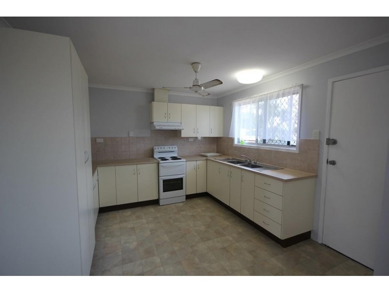 12 Neila Street, Kirwan QLD 4817
