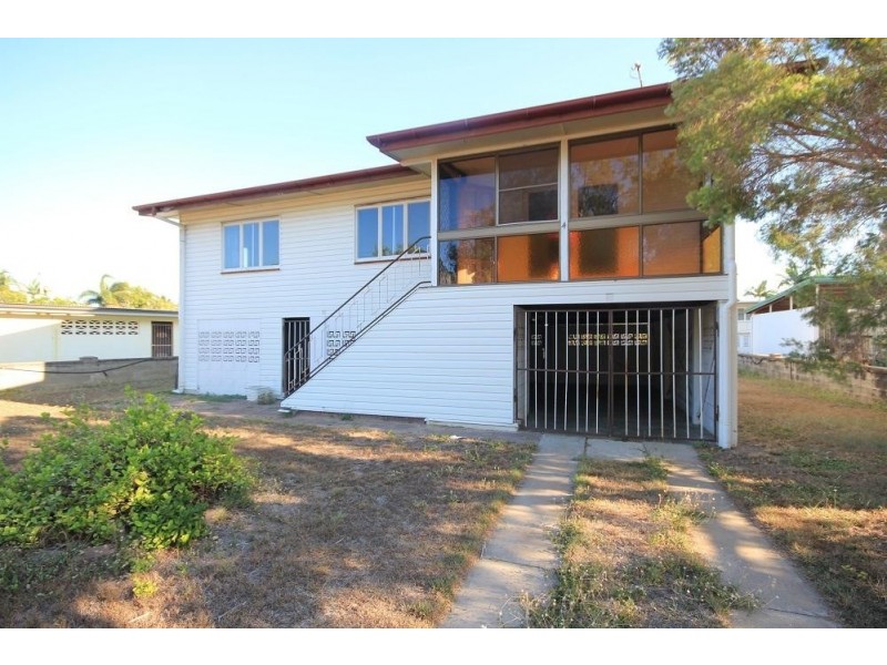 4 Laburnum Street, Cranbrook QLD 4814