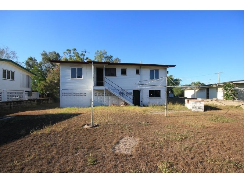 4 Laburnum Street, Cranbrook QLD 4814