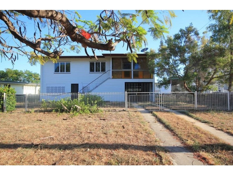 4 Laburnum Street, Cranbrook QLD 4814