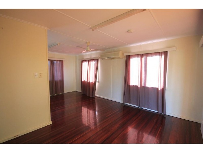 4 Laburnum Street, Cranbrook QLD 4814