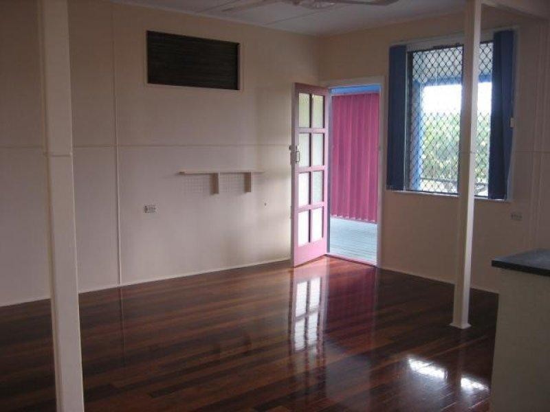 1/19 Love Lane, Mundingburra QLD 4812