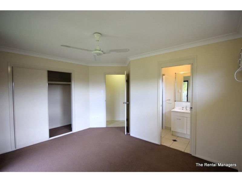 4 Genesta Court, Bushland Beach QLD 4818