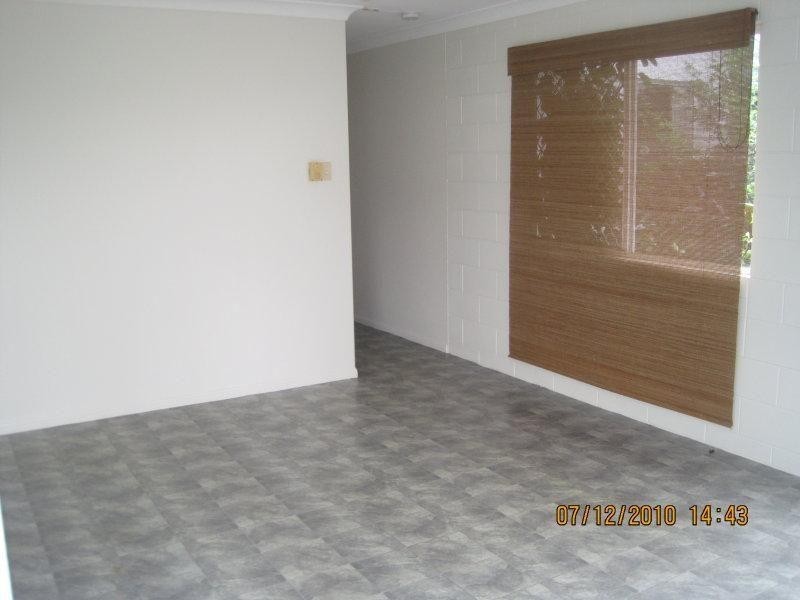 16 Hillview Road, Deeragun QLD 4818