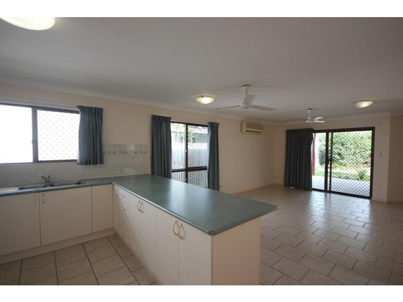 15 Curtin Place, Douglas QLD 4814