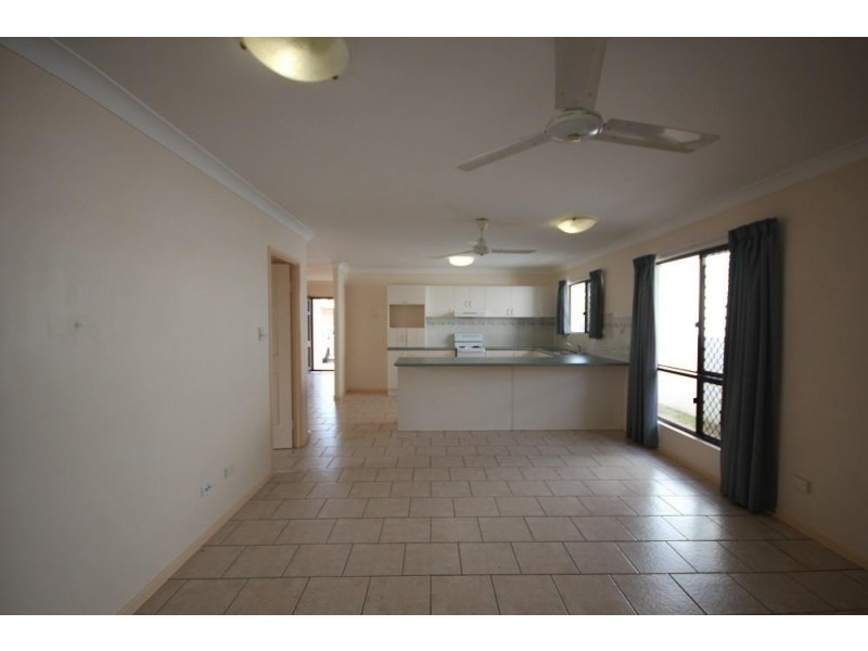 15 Curtin Place, Douglas QLD 4814