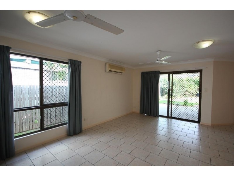 15 Curtin Place, Douglas QLD 4814