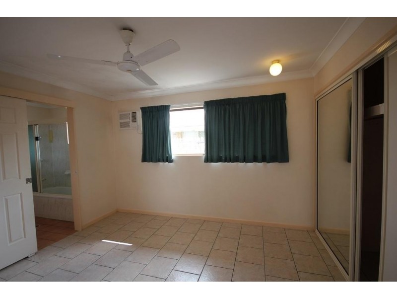 15 Curtin Place, Douglas QLD 4814