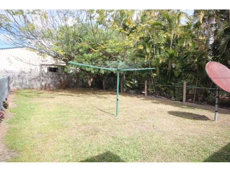 2/65 Howlett Street, Currajong QLD 4812