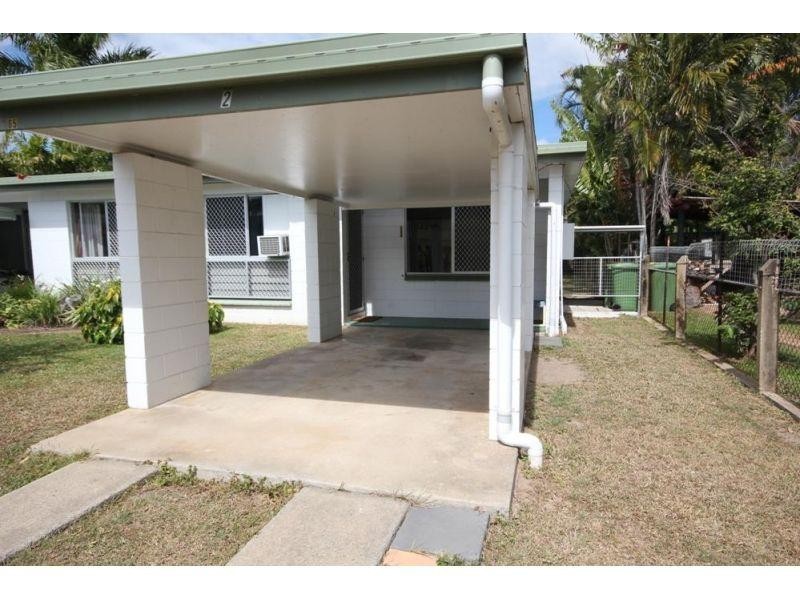 2/65 Howlett Street, Currajong QLD 4812