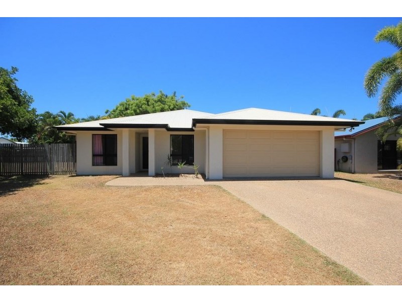 5 Gernika Court, Bushland Beach QLD 4818