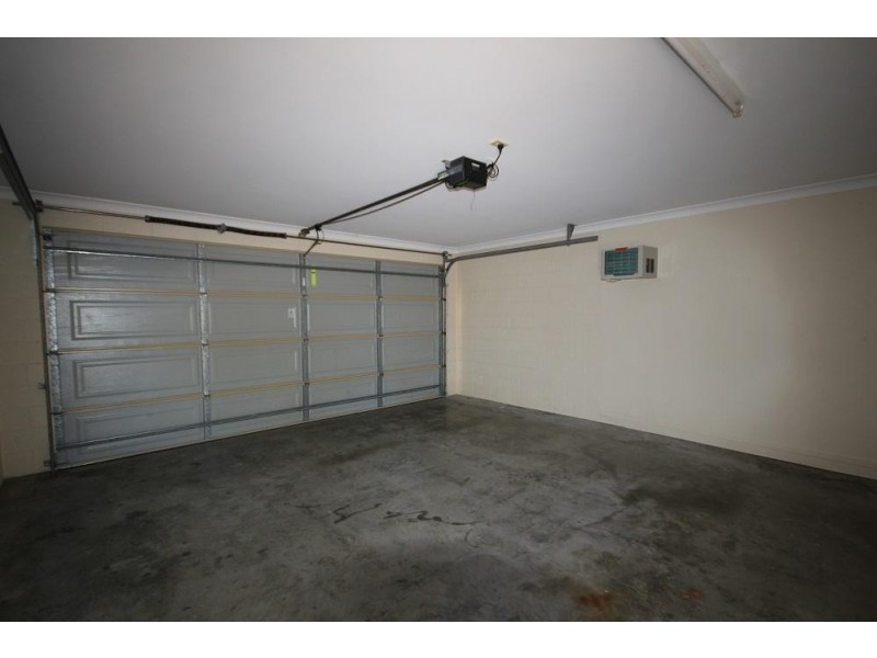 5 Gernika Court, Bushland Beach QLD 4818