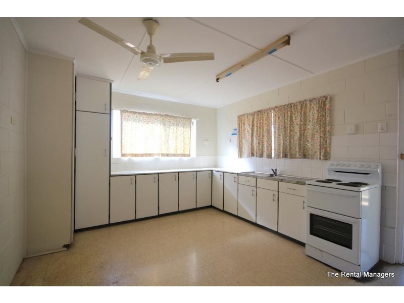 1/18 Ferntree Street, Kirwan QLD 4817