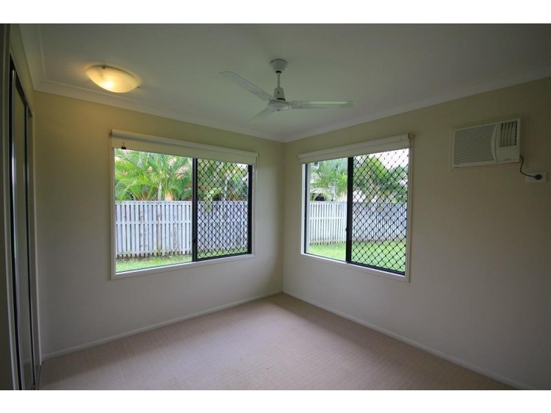 11 Bronte Court, Bushland Beach QLD 4818