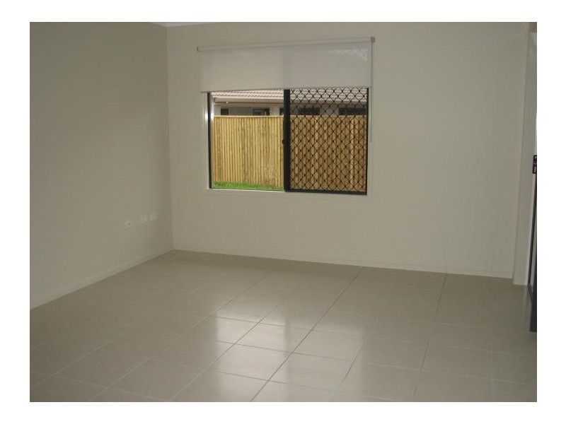 Bushland Beach QLD 4818