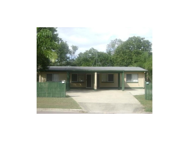 2/2 Griffey Street, Burdell QLD 4818