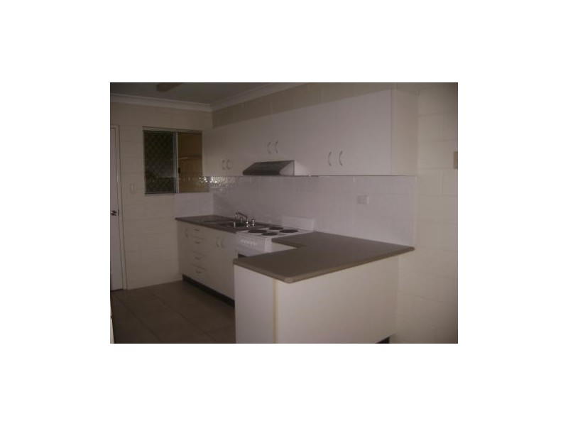 2/2 Griffey Street, Burdell QLD 4818