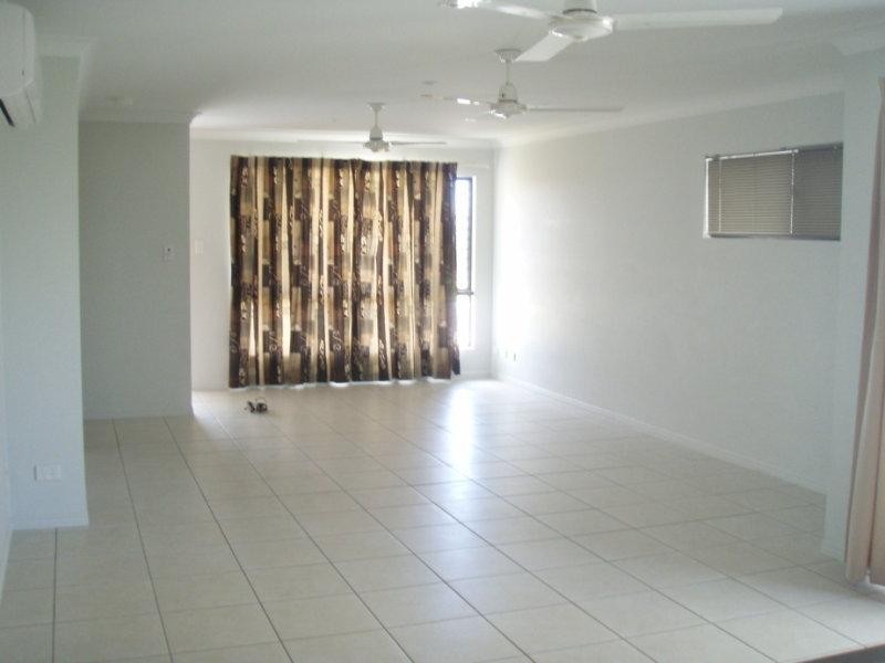 17 Romboli Court, Burdell QLD 4818