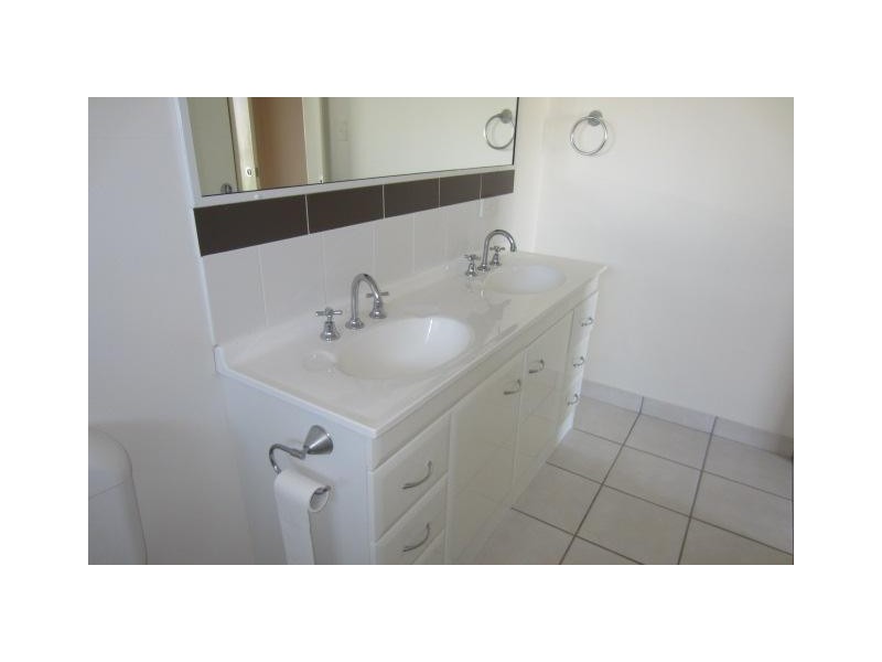 19 Romboli Court, Burdell QLD 4818