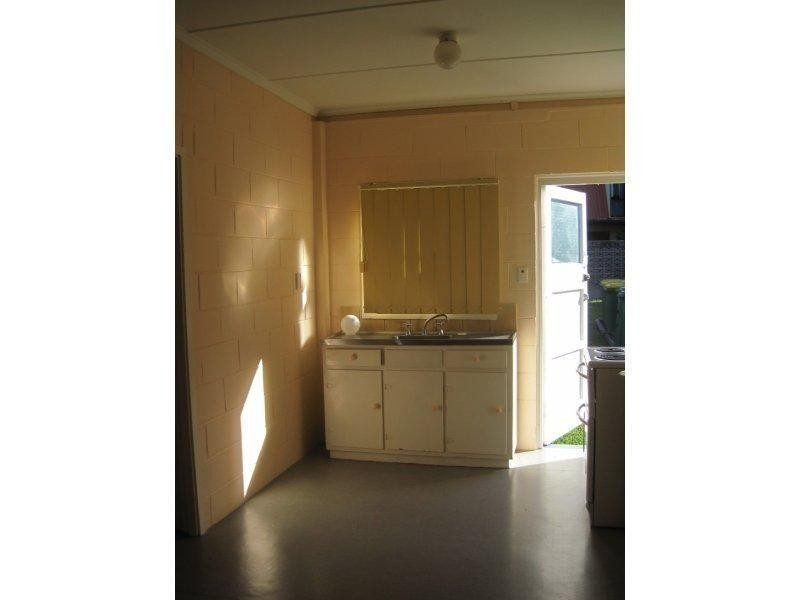 4/19 Love Lane, Mundingburra QLD 4812