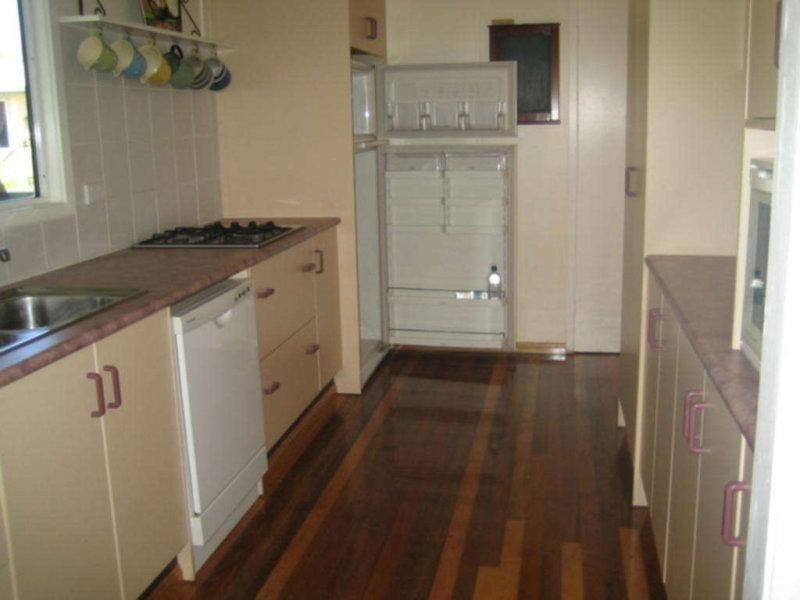 48 Undarra Avenue, Cranbrook QLD 4814