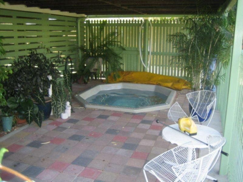 48 Undarra Avenue, Cranbrook QLD 4814