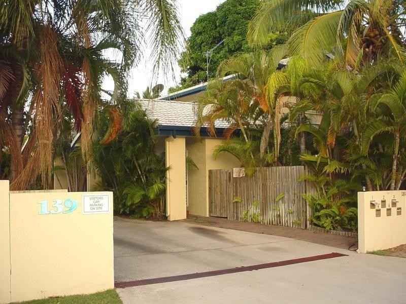 4/139 Eyre Street, North Ward QLD 4810