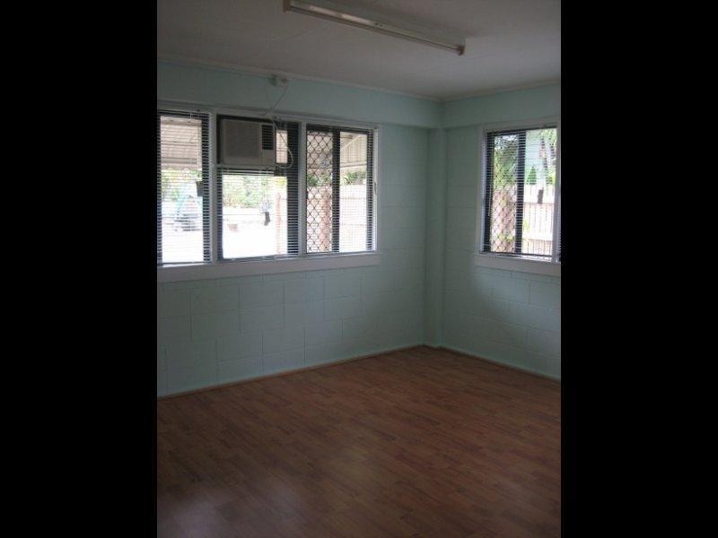 2/34 Mears Street, Mysterton QLD 4812