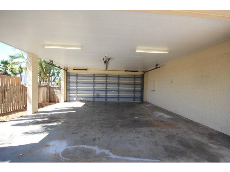 19 Joshua Crescent, Bushland Beach QLD 4818