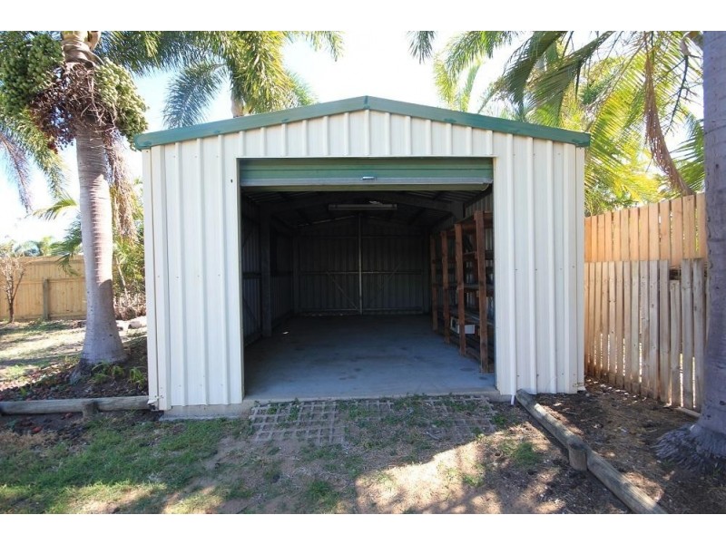 19 Joshua Crescent, Bushland Beach QLD 4818