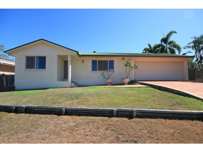 19 Joshua Crescent, Bushland Beach QLD 4818