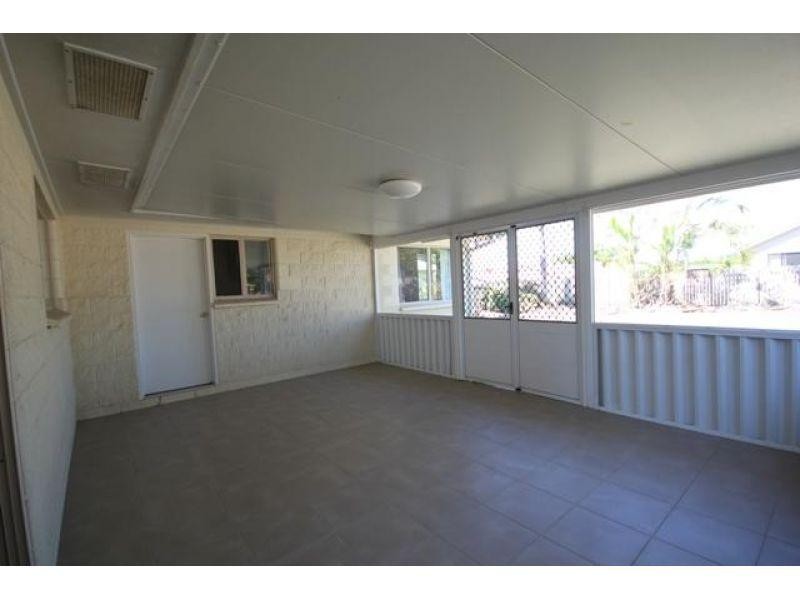 19 Joshua Crescent, Bushland Beach QLD 4818