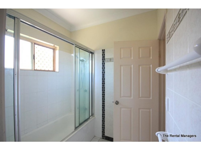 4 Pearl Court, Deeragun QLD 4818