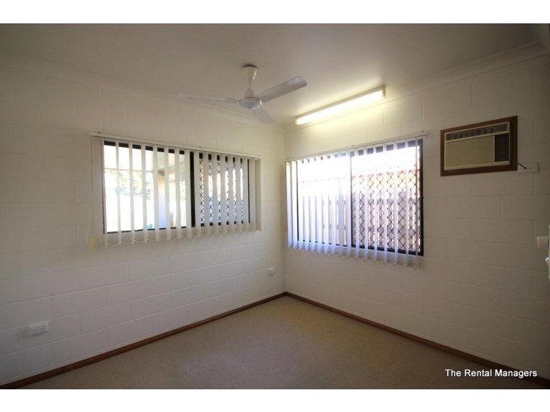 26 College Lane, Douglas QLD 4814