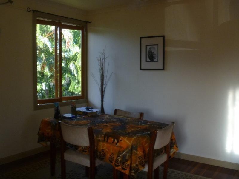 10 Weela Street, Cranbrook QLD 4814