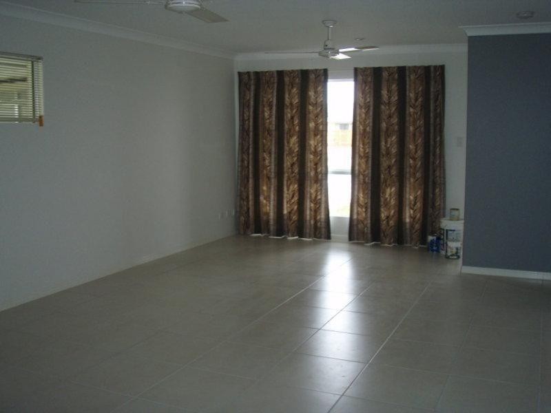 24 Armistice Street, Burdell QLD 4818