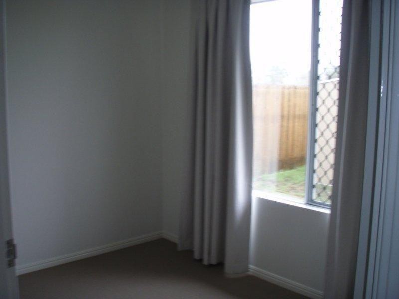 24 Armistice Street, Burdell QLD 4818