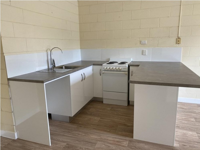 1/65 Howlett Street, Currajong QLD 4812