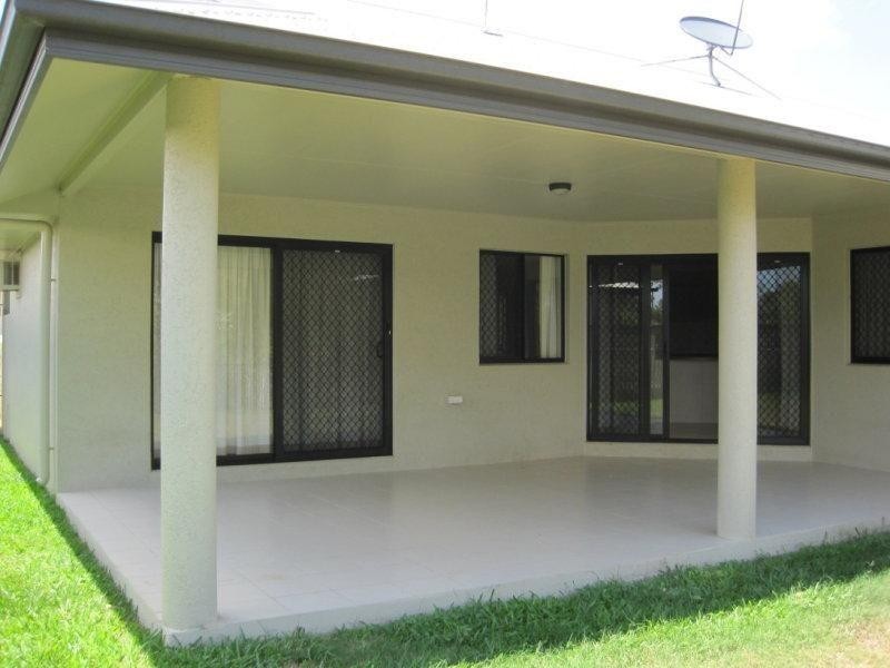 67 Woodwark Drive, Bushland Beach QLD 4818