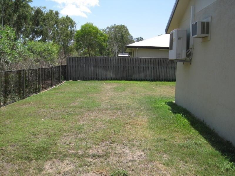 67 Woodwark Drive, Bushland Beach QLD 4818