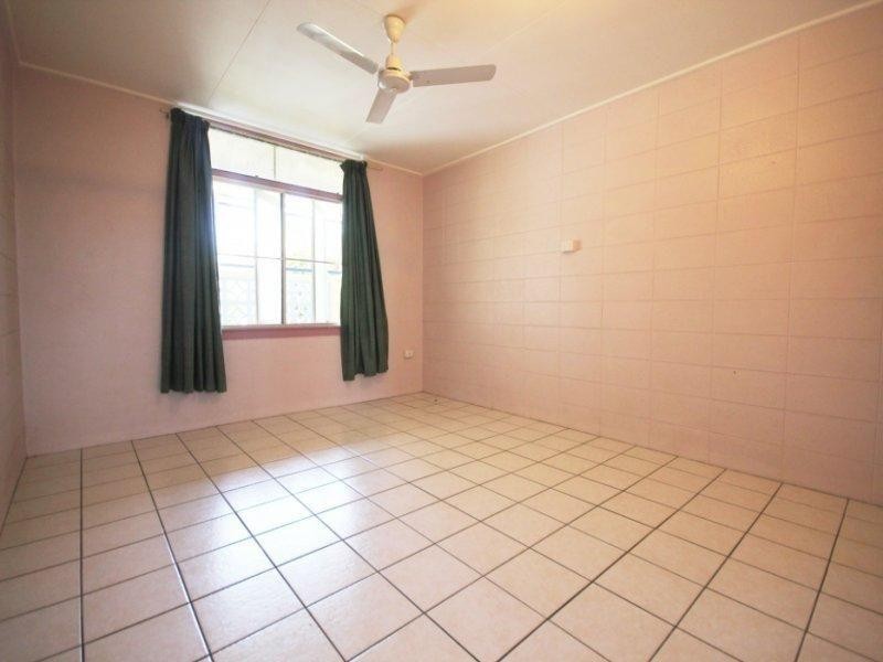 2/8 Touch Street, Rosslea QLD 4812