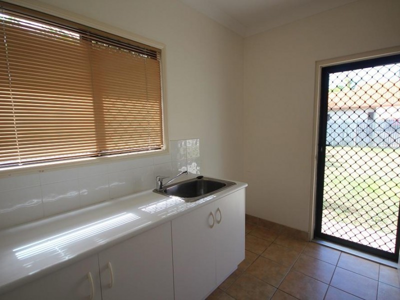 11 Bamboo Court, Mount Louisa QLD 4814