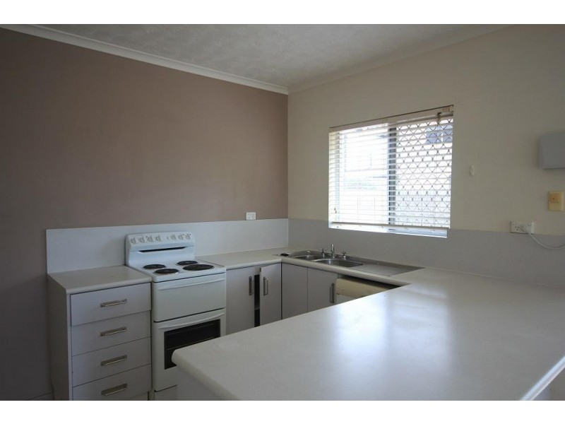 2/29 Quinn Street, Rosslea QLD 4812