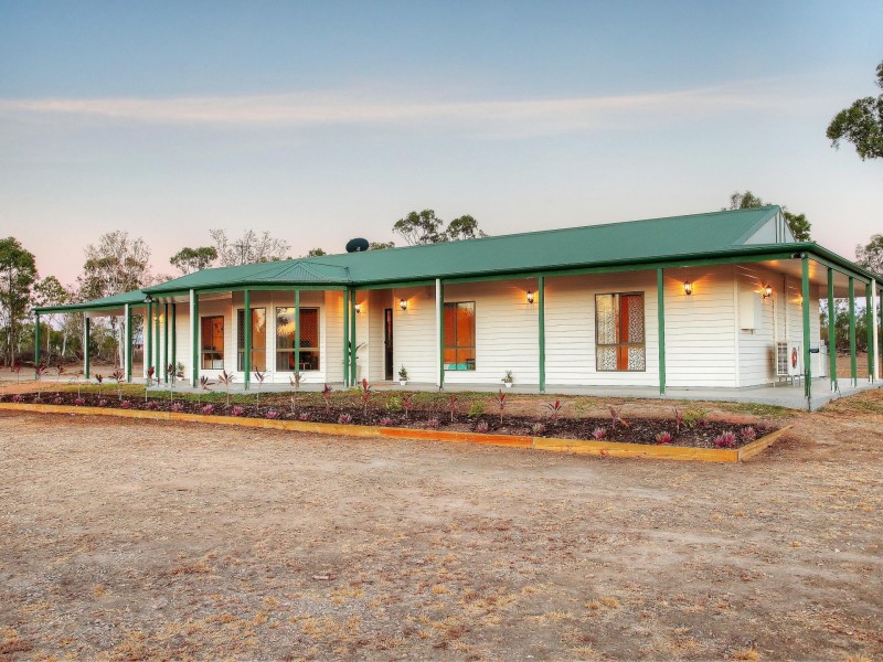 8 Slaytons Road, Jensen QLD 4818