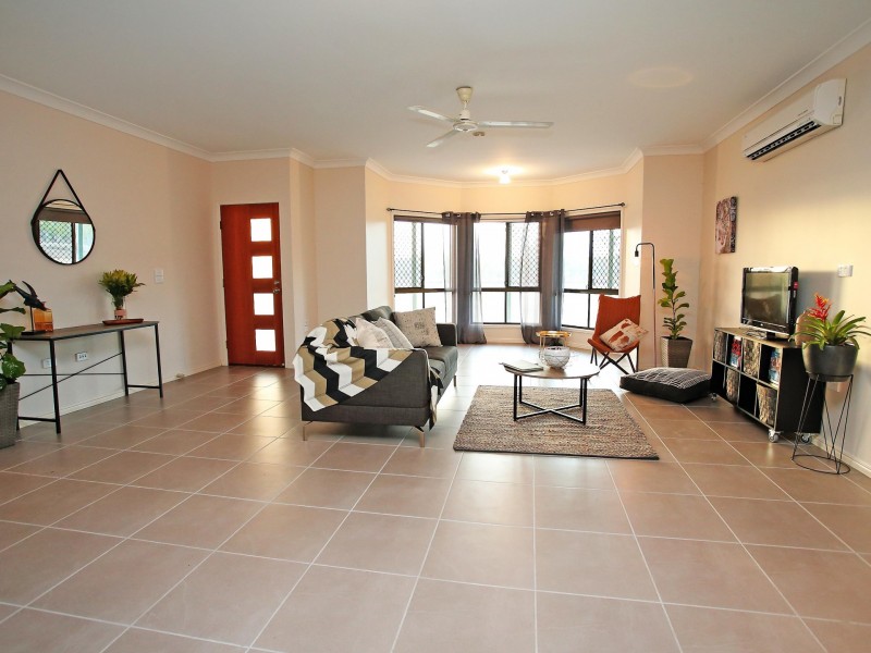 8 Slaytons Road, Jensen QLD 4818