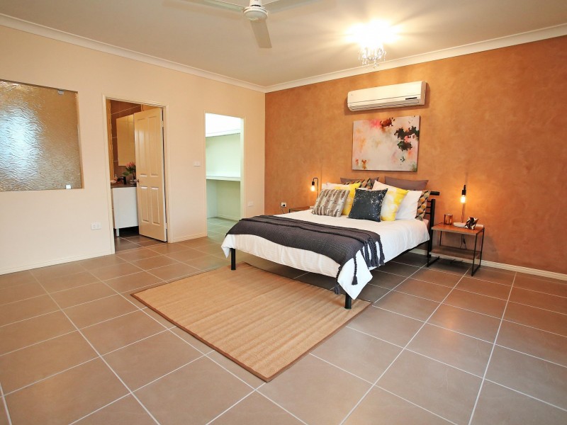 8 Slaytons Road, Jensen QLD 4818